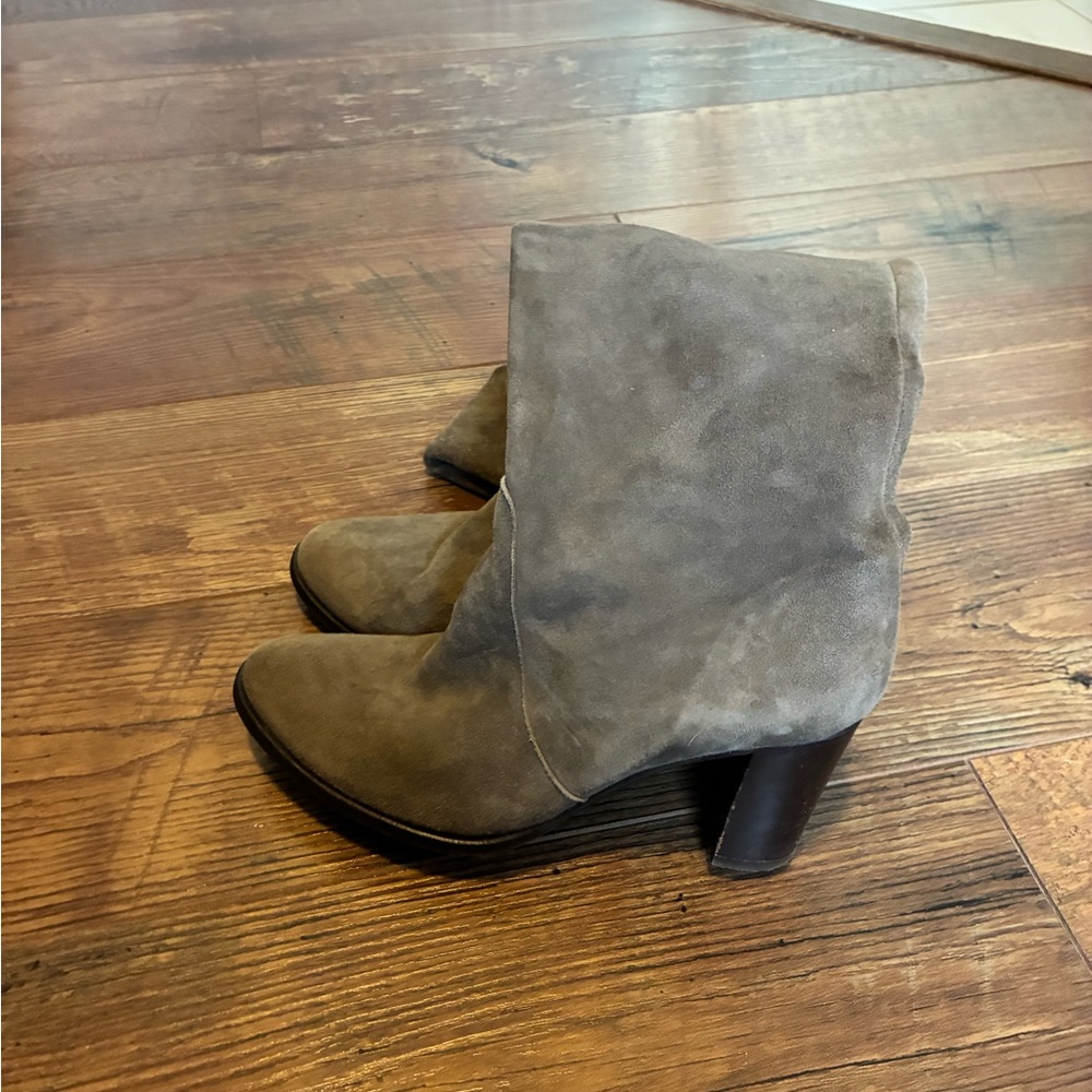 Women’s Suede Ankle Boots - Taupe
